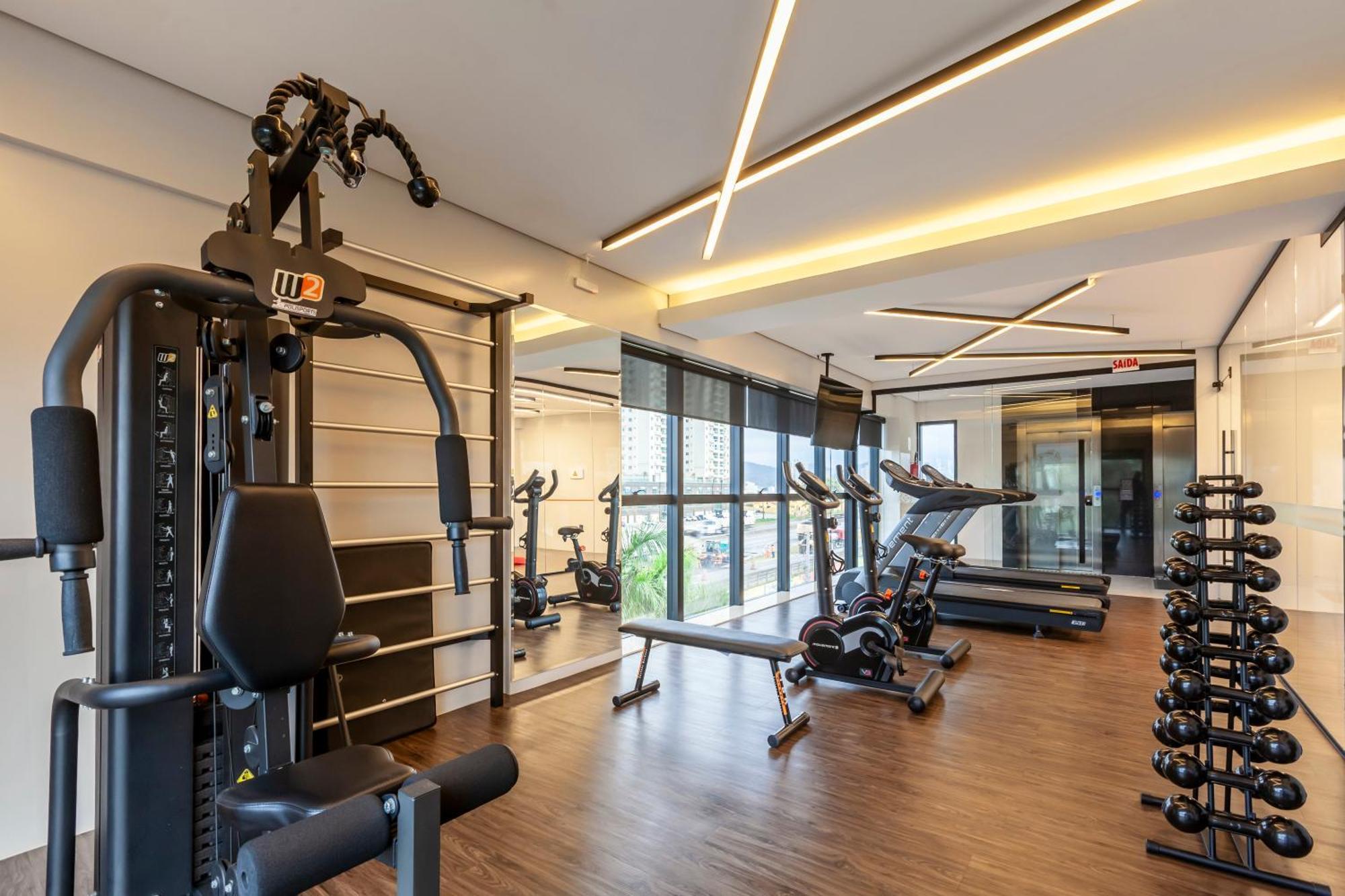 Tri Hotel Premium อิตาเปมา ภายนอก รูปภาพ